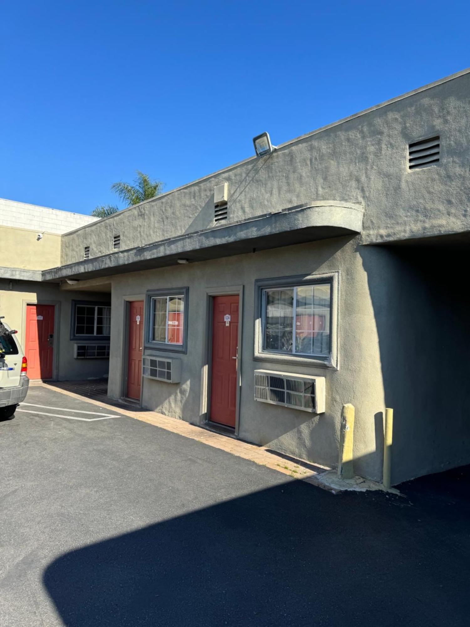 La Cienega Inn Motel Los Angeles Exterior photo